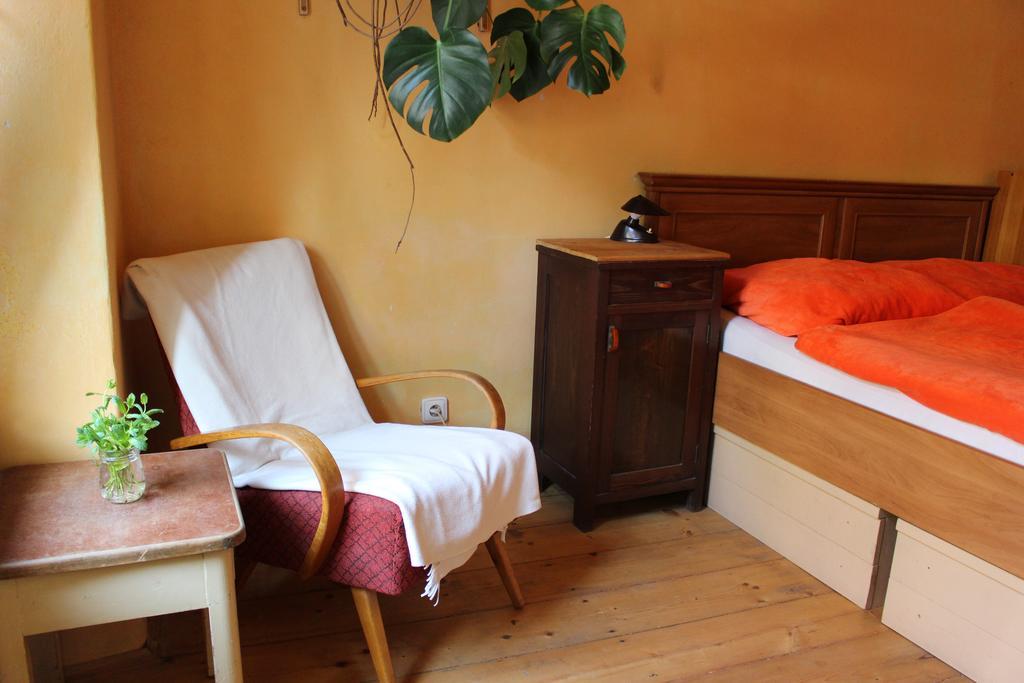 Lazy River Hostel Loket Bagian luar foto