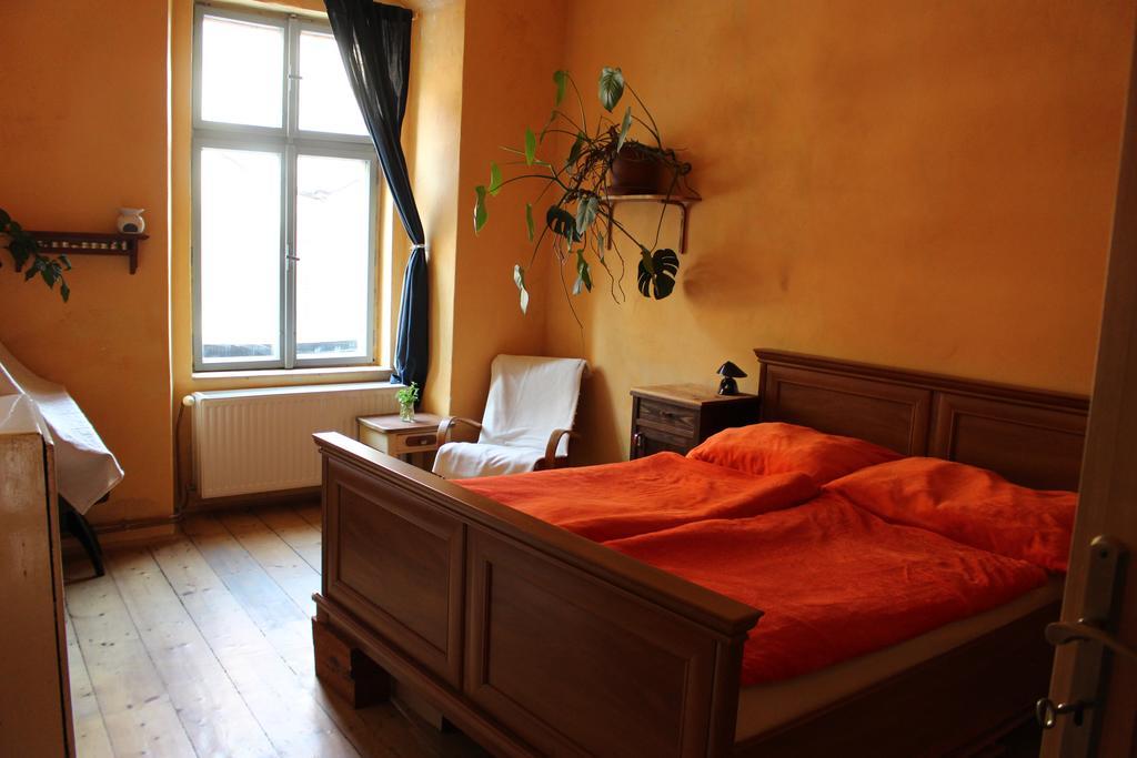 Lazy River Hostel Loket Bagian luar foto